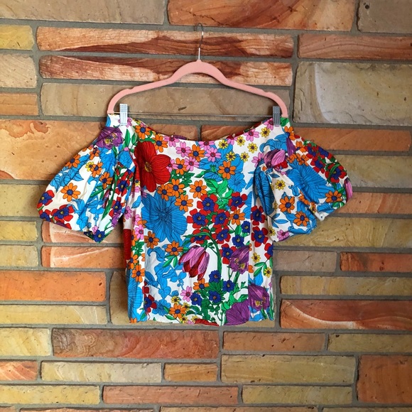 H&M Tops Hm Puff Sleeve Top Poshmark